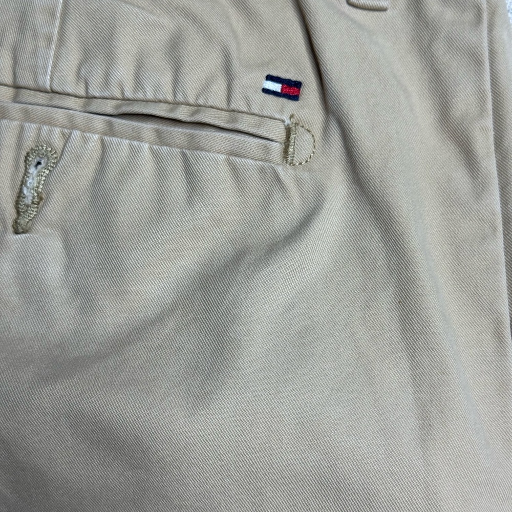 Tommy Hilfiger Men's Khaki chino Shorts SZ 33 - Picture 5 of 5